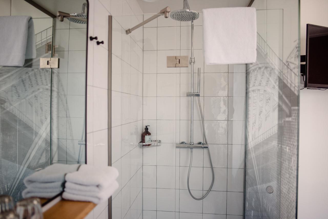 Hotel Linnen Nijmegen Luaran gambar