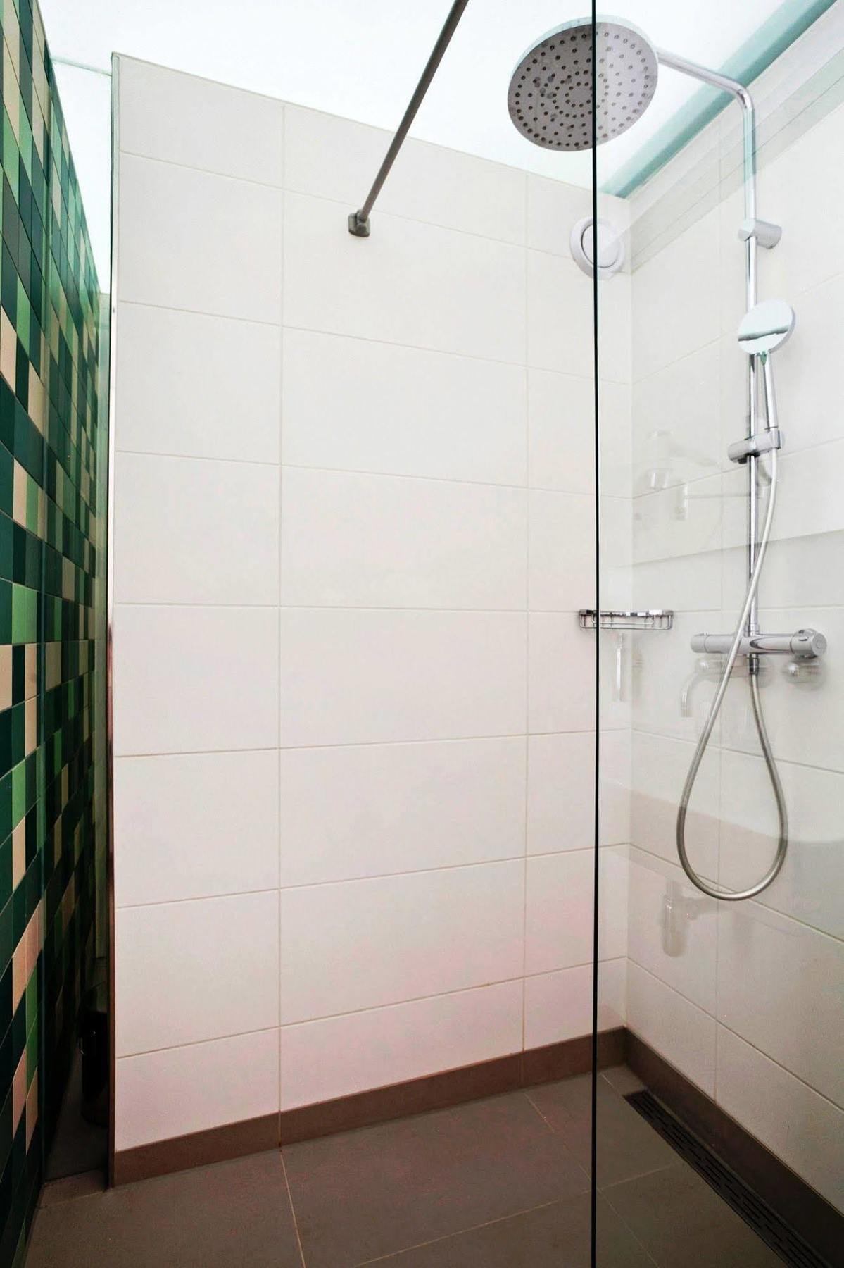 Hotel Linnen Nijmegen Luaran gambar