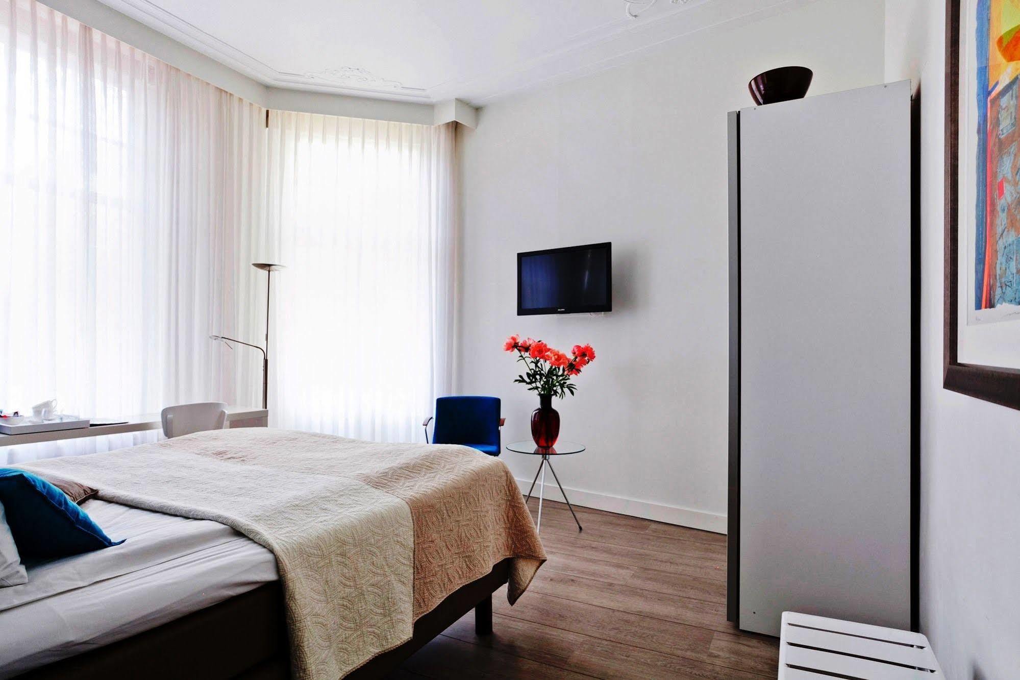Hotel Linnen Nijmegen Luaran gambar
