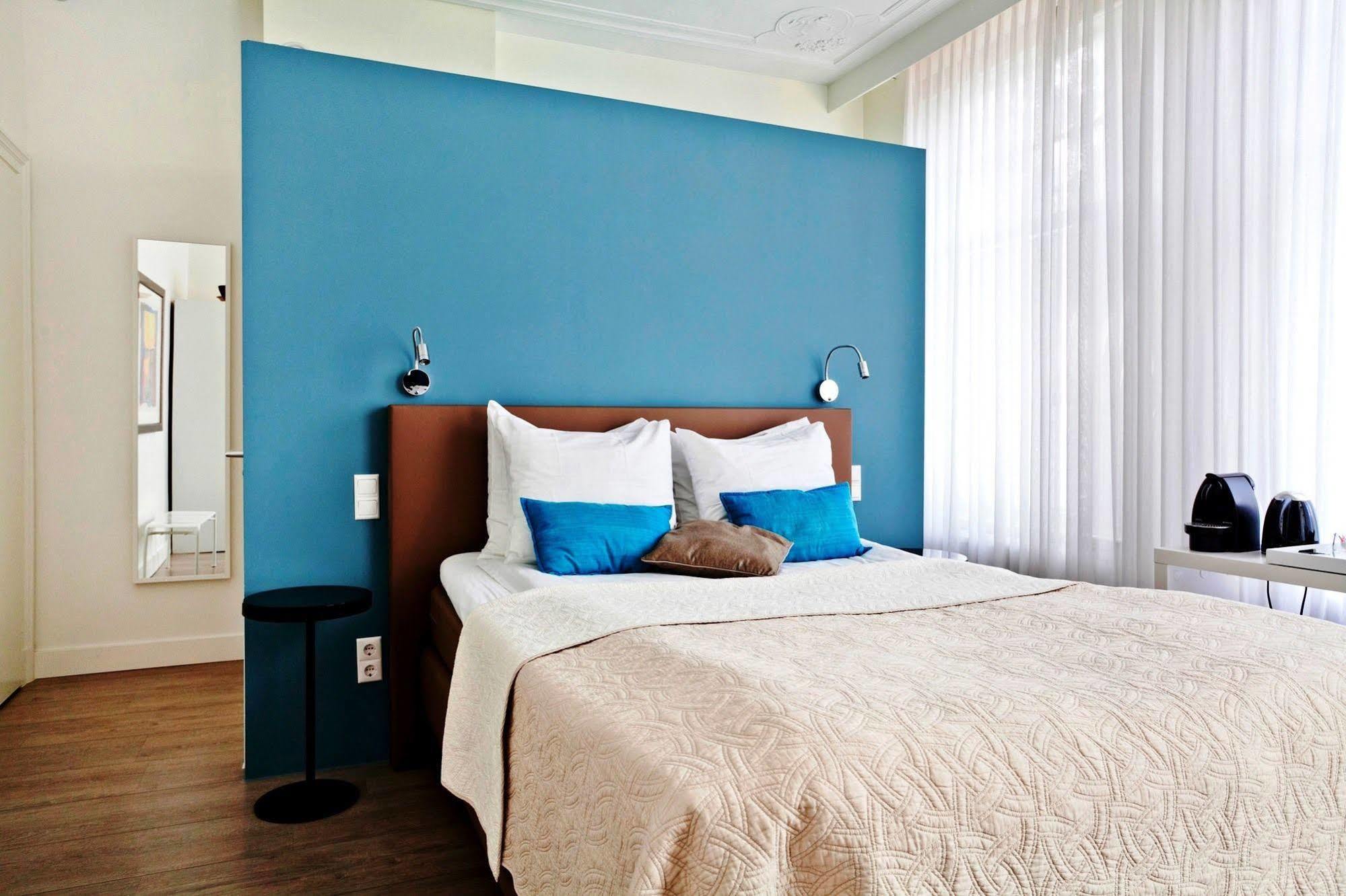 Hotel Linnen Nijmegen Luaran gambar