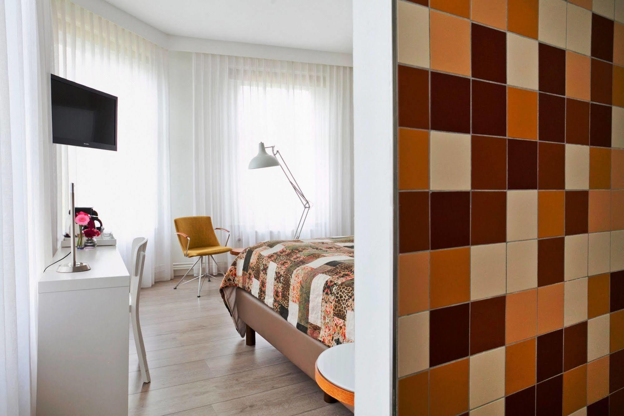 Hotel Linnen Nijmegen Luaran gambar