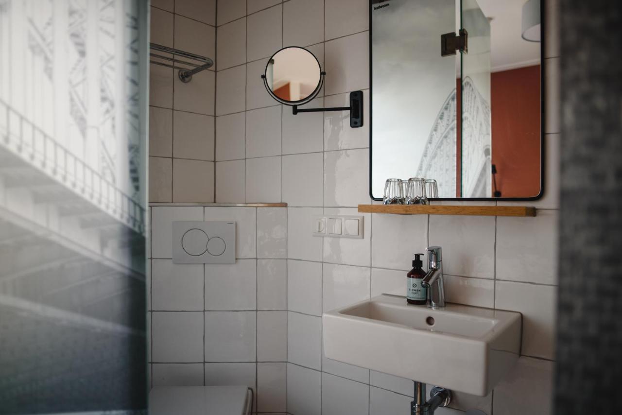 Hotel Linnen Nijmegen Luaran gambar